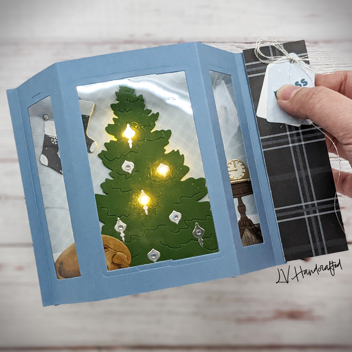 Bay Window Light-up Cards with LV Handcrafted
